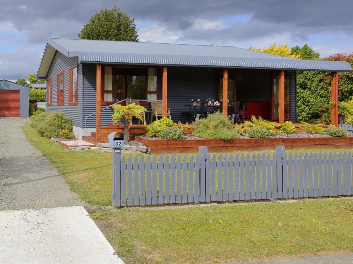 Mokonui Cottage - Te Anau Holiday Home Exterior photo